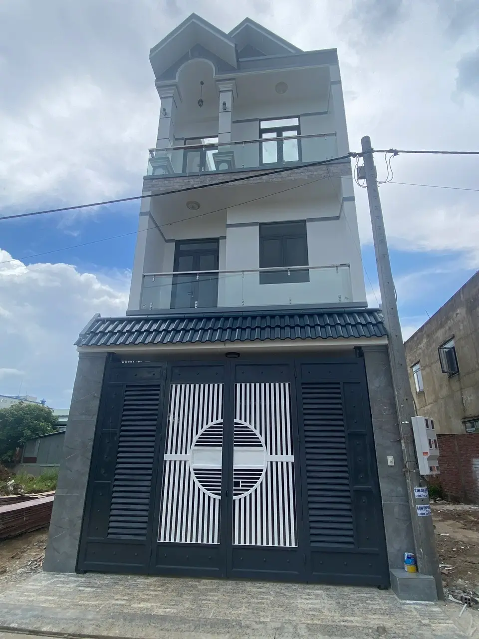 Ông Đinh Tiến Lục